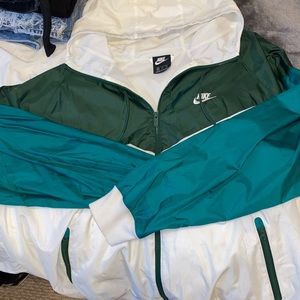 Nike windbreaker